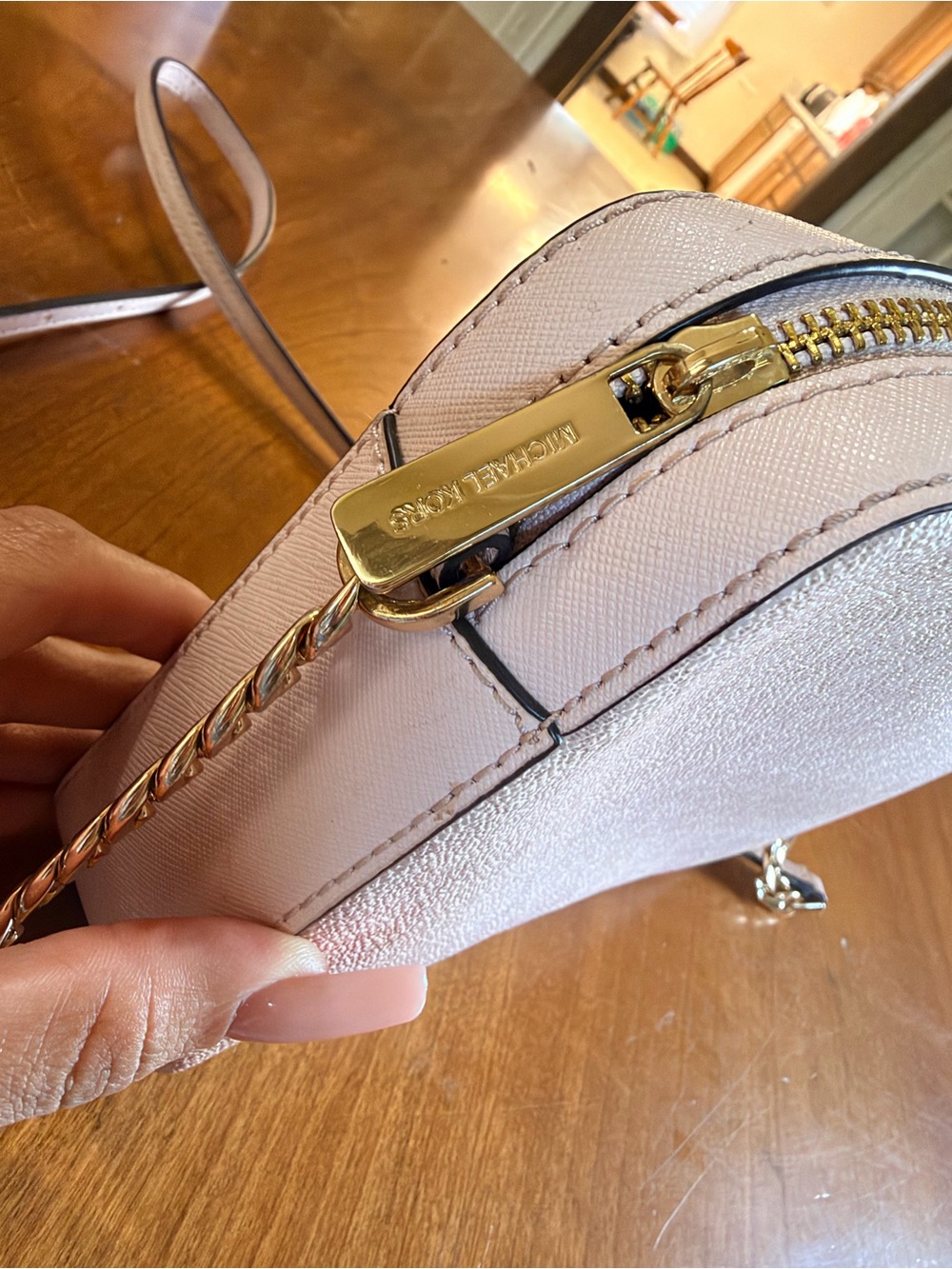 Michael Kors Pink Crossbody Bag - Signature Logo - Picture 8 of 8